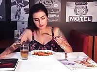 Naughty sexy webcam whore masturbates while eating