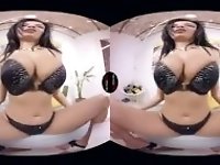 "VirtualRealPorn.com - Anissas webcam"