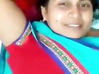 Desi mature Enjoys Her Sex Toys On A Live Cam