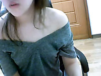 Sweet Korean webcam girl chats with me and gets naked