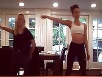 Kate Beckinsale & hot blonde friend dance to ''Everybody''